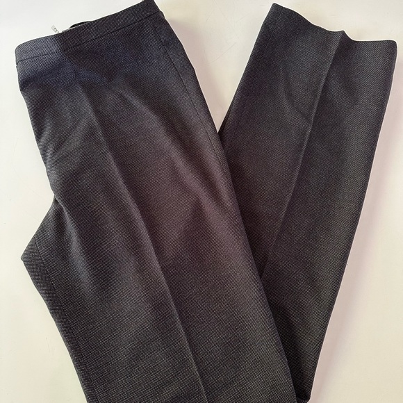 Tahari gray dress pants size 8 - Picture 6 of 7
